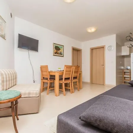 Fenix By Interhome Apartman