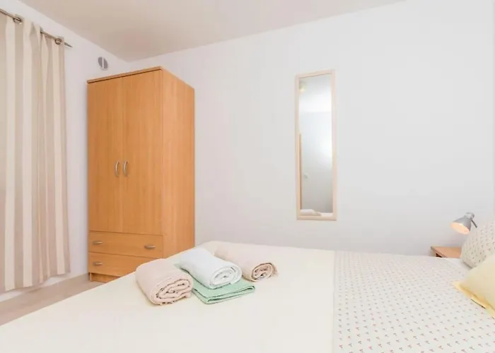 Fenix By Interhome * Klimno