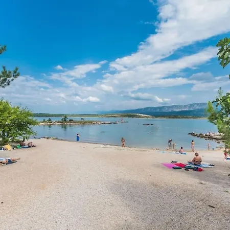 Fenix By Interhome Apartamento Klimno